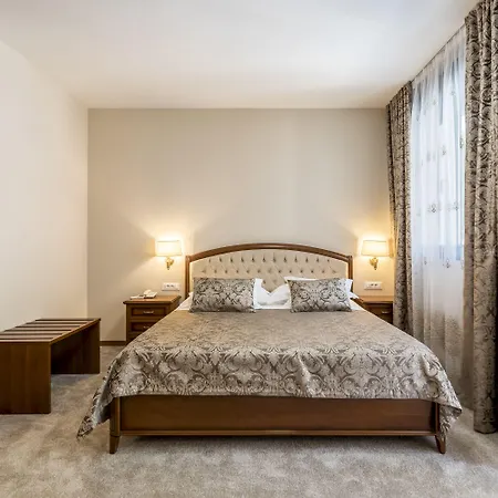 Hotel Cvita 4*