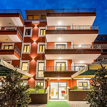 Hotel Cvita 4*