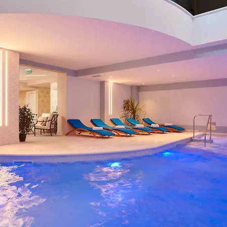 Cvita Hotel 4*